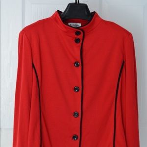 Women’s knitted cardigan. (Brand New/ Sample)